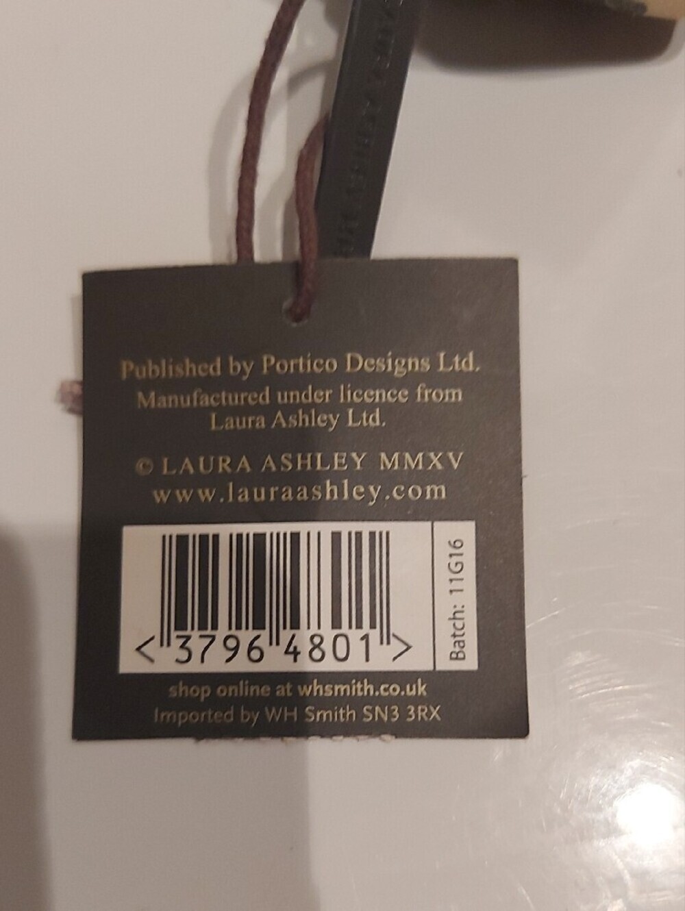 Laura Ashley Black & Gold Damask Slim Case - Picture 4 of 5